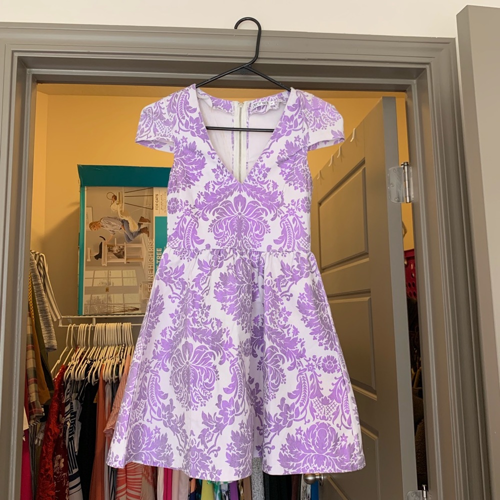 Stunning Xenia Boutique Dress
